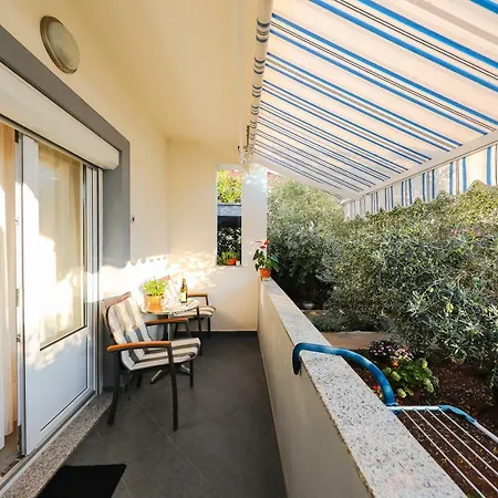 Antisin Apartment